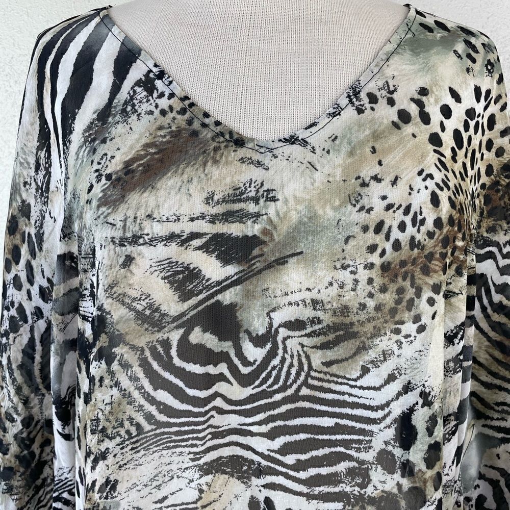NWT Allison Taylor Sheer Animal Print Poncho Style Top Size M - Picture 2 of 9